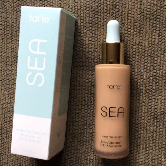 NWT Tarte Water Foundation Broad Spectrum SPF 15 - Picture 10 of 16